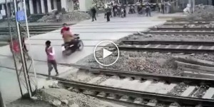 Железнодорожный переезд